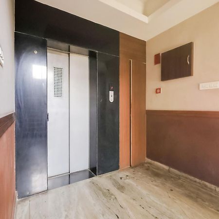 Hotel O Nirvana Lodge Guwahati Exteriör bild