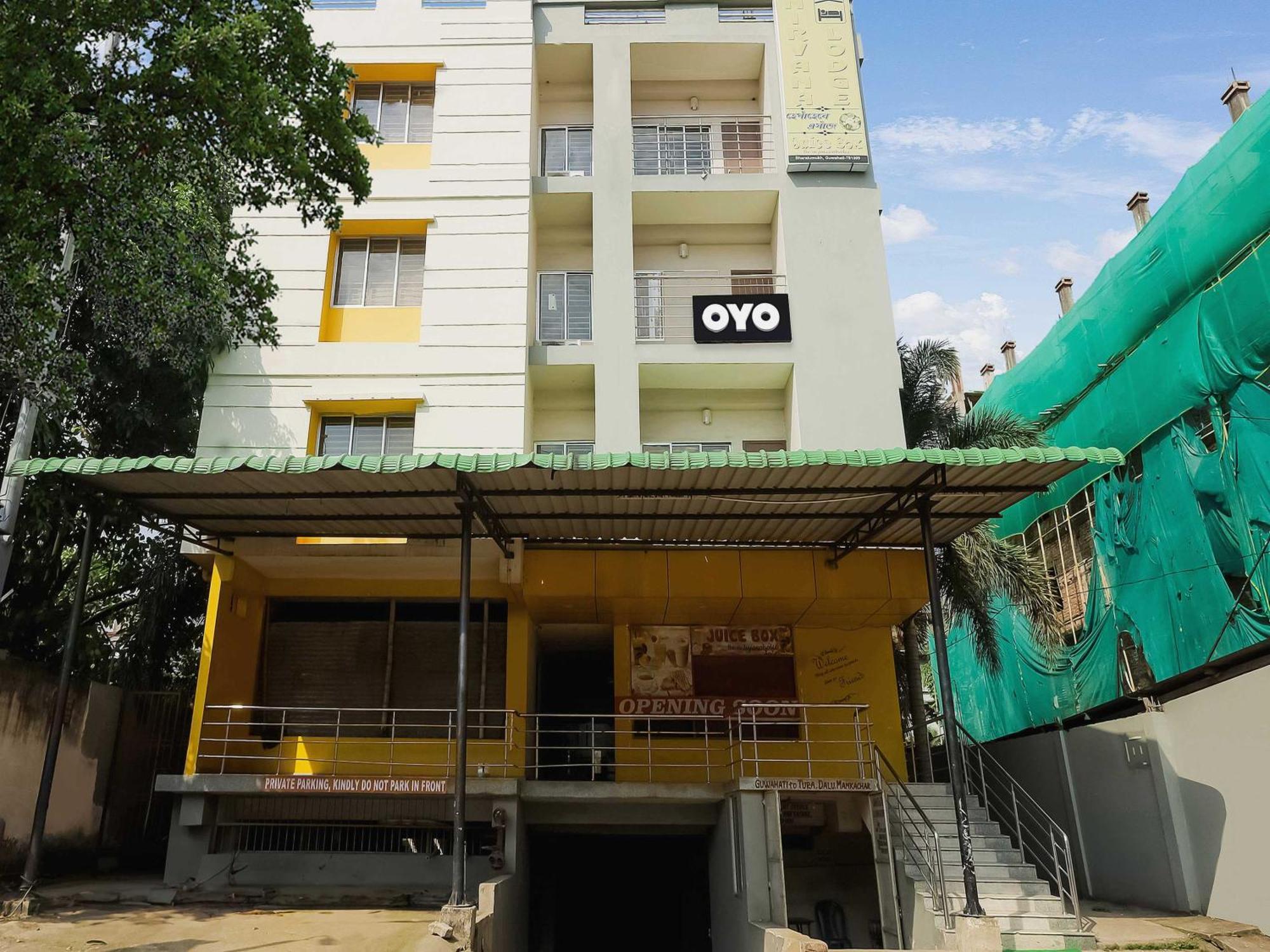 Hotel O Nirvana Lodge Guwahati Exteriör bild