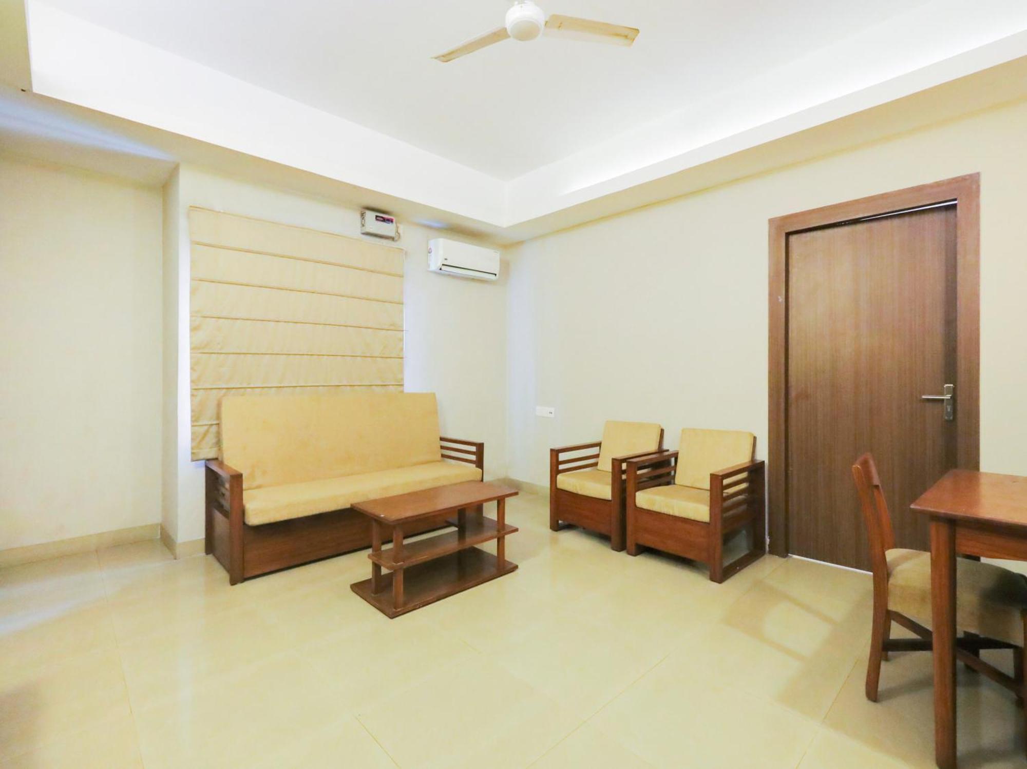 Hotel O Nirvana Lodge Guwahati Exteriör bild
